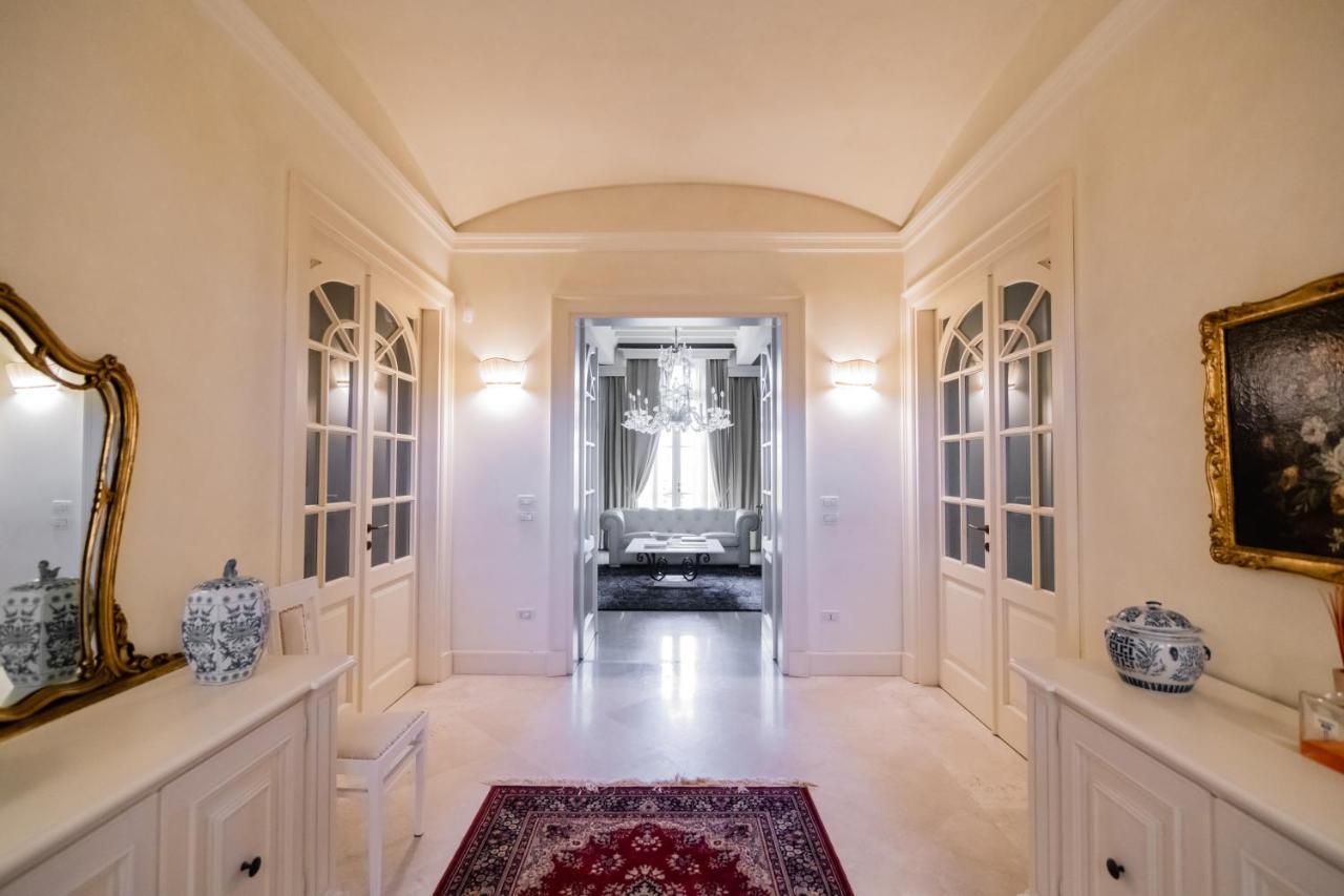 Villa San Pietro Desenzano del Garda Buitenkant foto