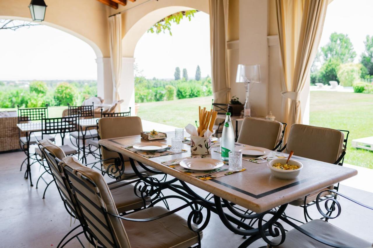 Villa San Pietro Desenzano del Garda Buitenkant foto