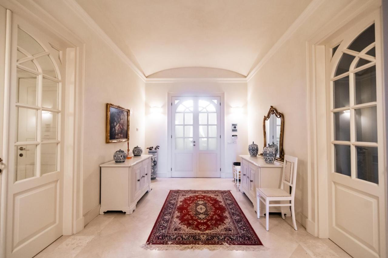 Villa San Pietro Desenzano del Garda Buitenkant foto