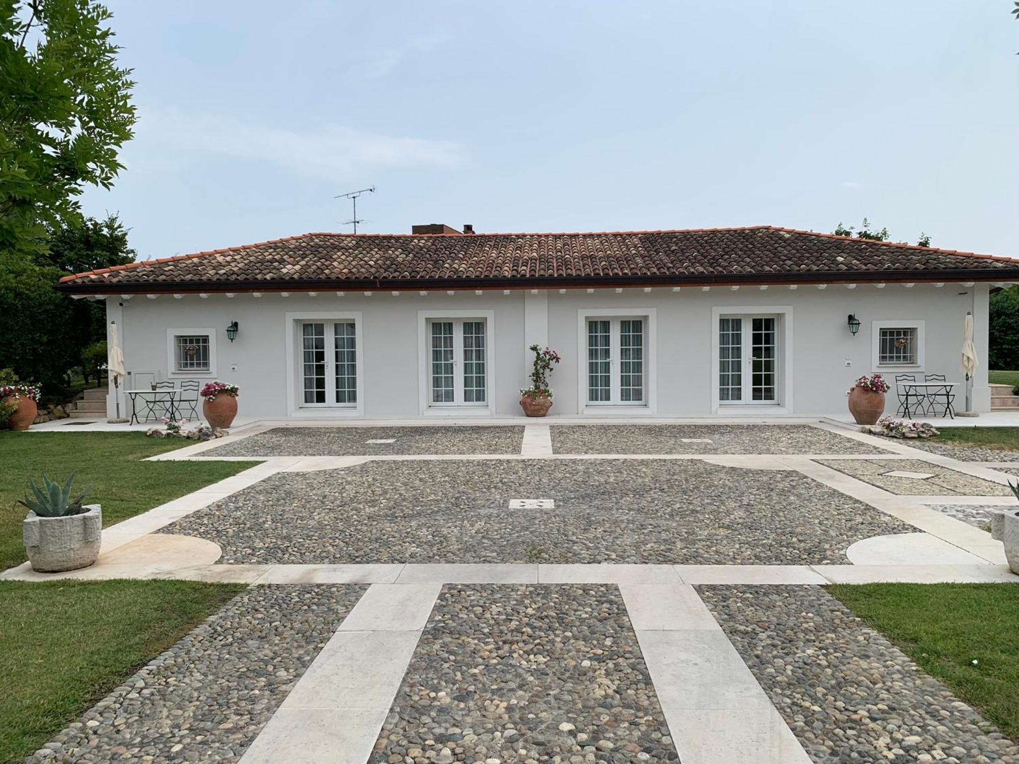 Villa San Pietro Desenzano del Garda Buitenkant foto